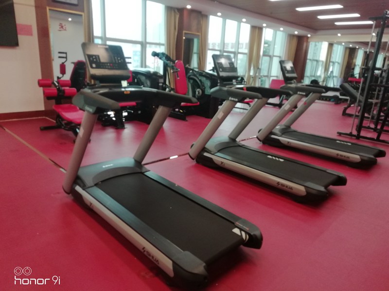 部队健身房器材-广西mk体育体育健身器材有限公司